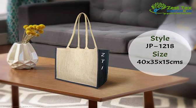A piece of nature from wholesale jute bags suppliers which is trendy and cool!